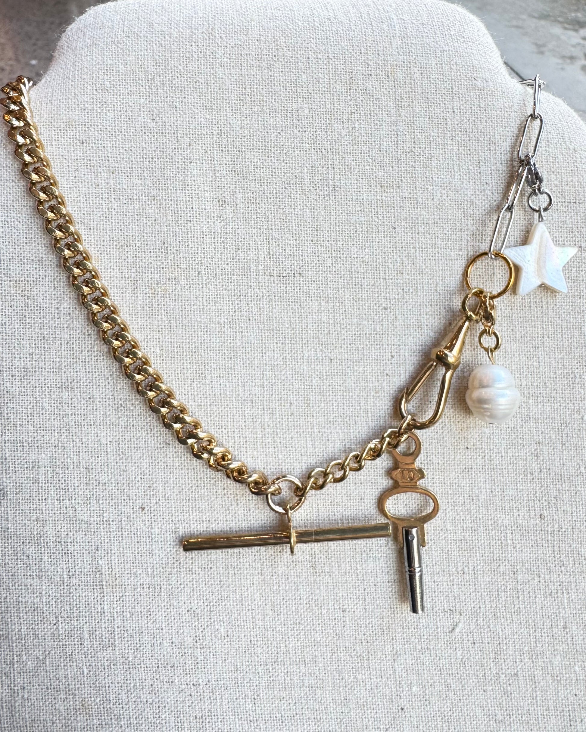 Vintage Mixed Metal T bar Necklace