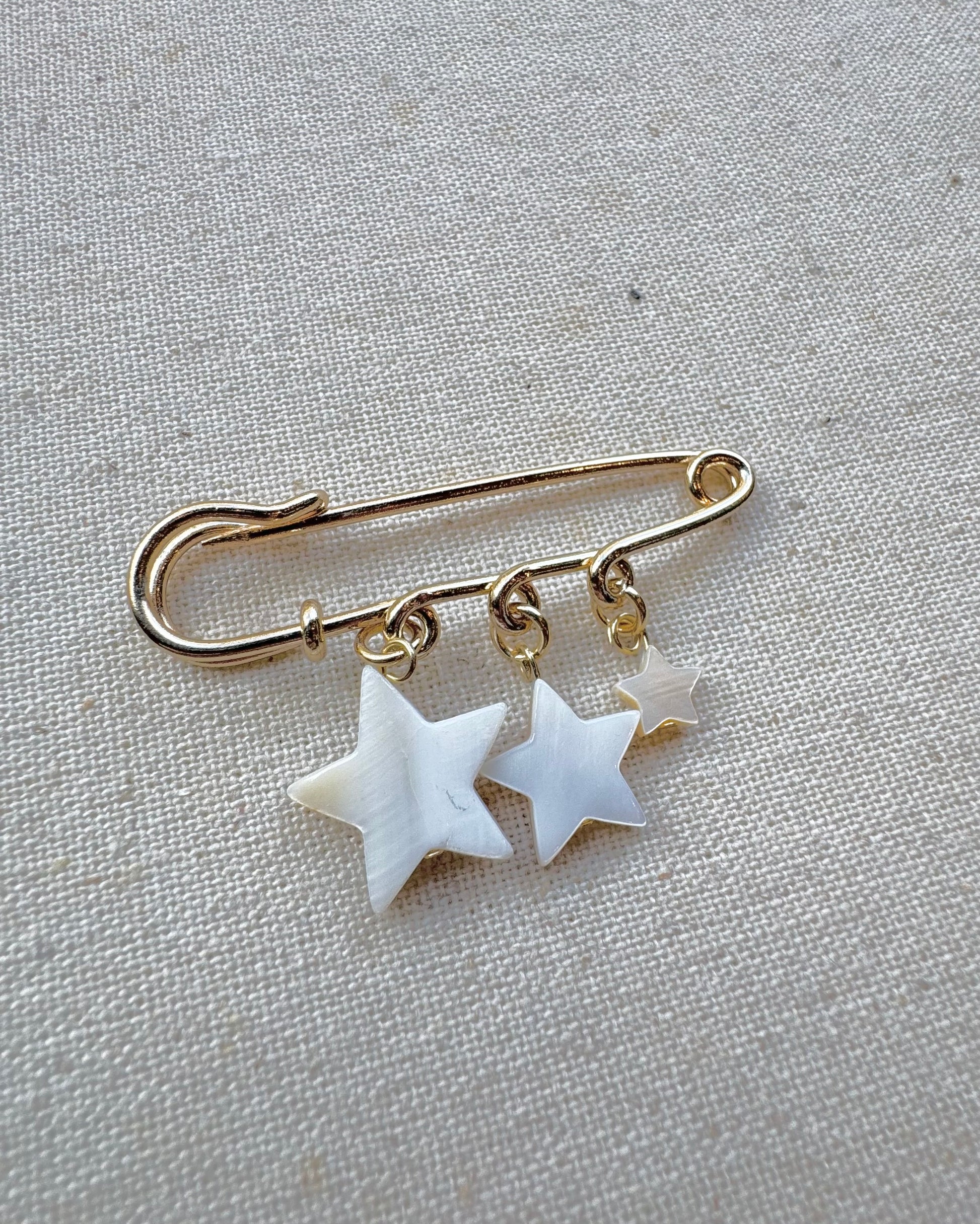 Star Shell Charm Brooch