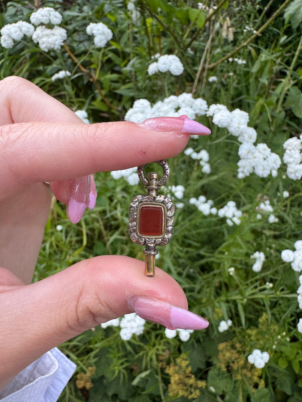 Antique Georgian Gold Cased Ornate Pocket Watch Key with Carnelian Stone